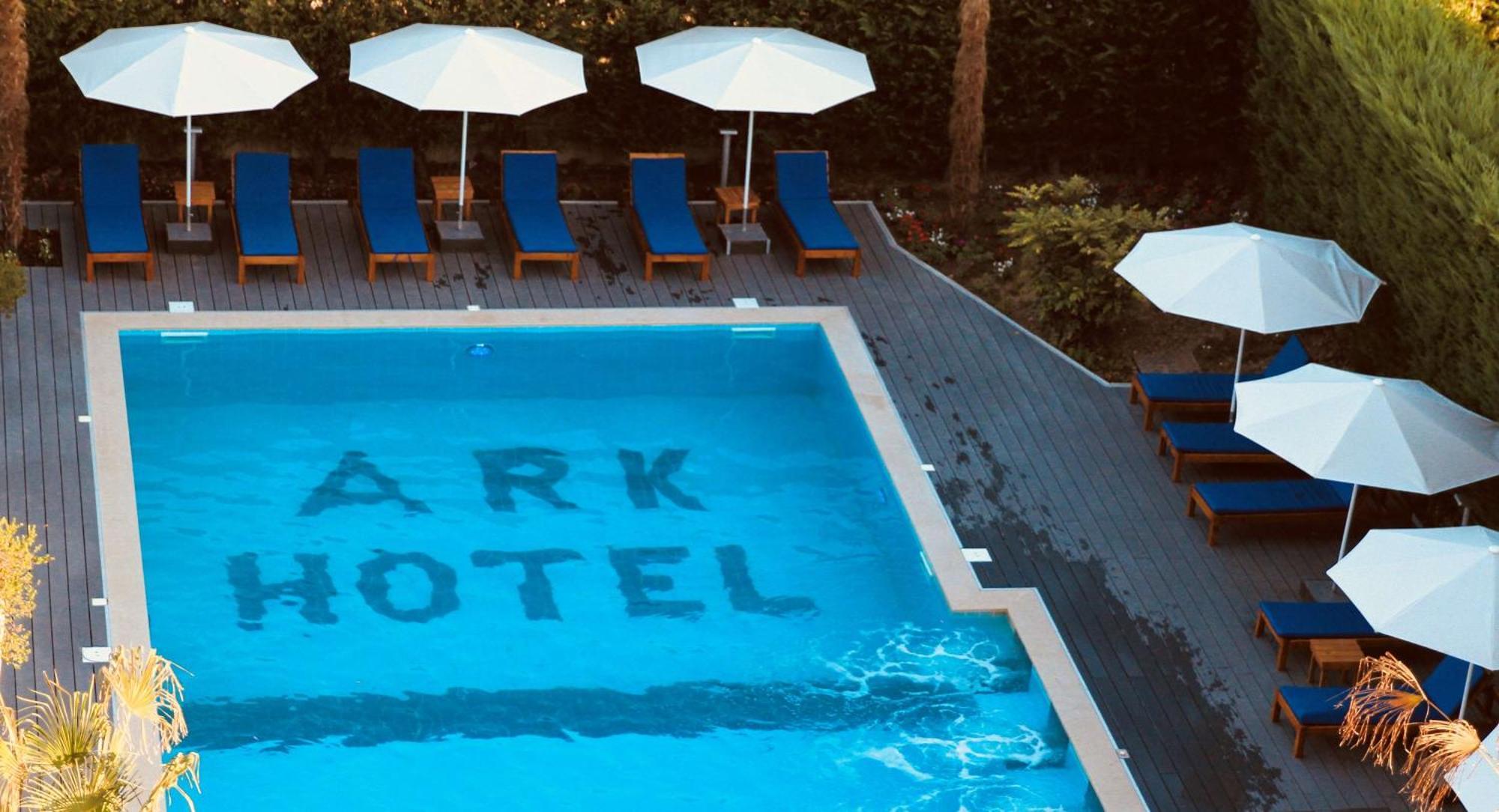 Best Western Premier Ark Hotel Rinas Ngoại thất bức ảnh